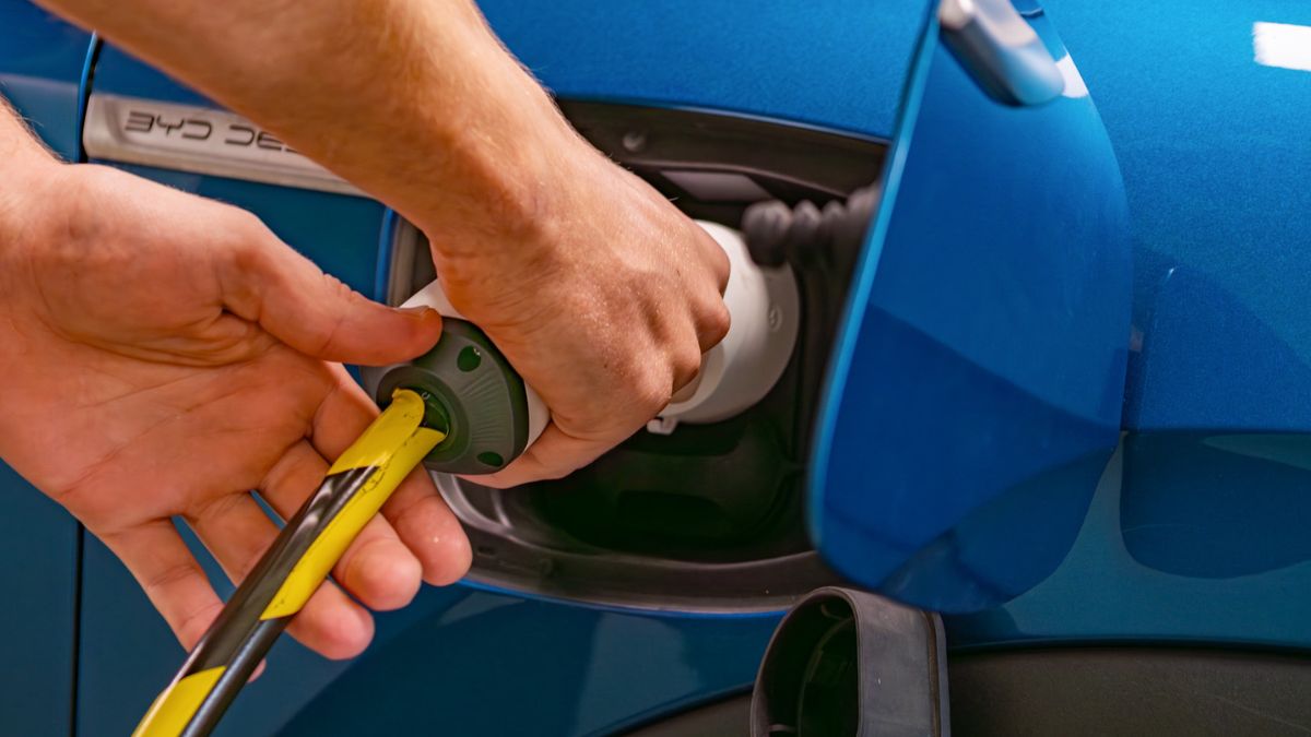 Kia Stonic on the road