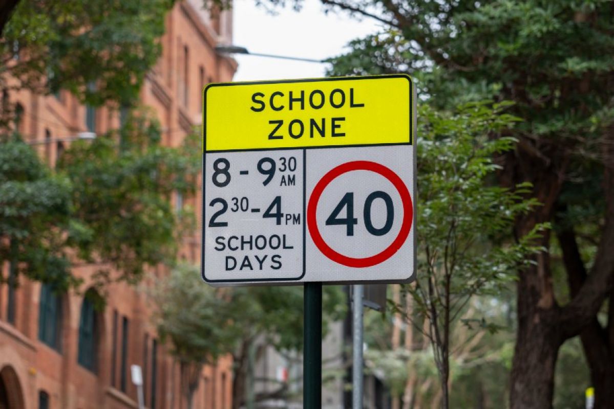 Australian school zone road sign