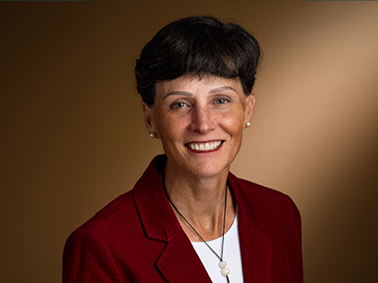 Headshot of board member Stephanie Reeves